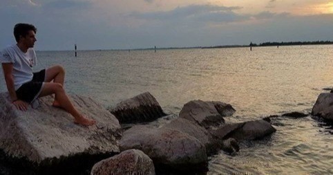 La lingua delle balene